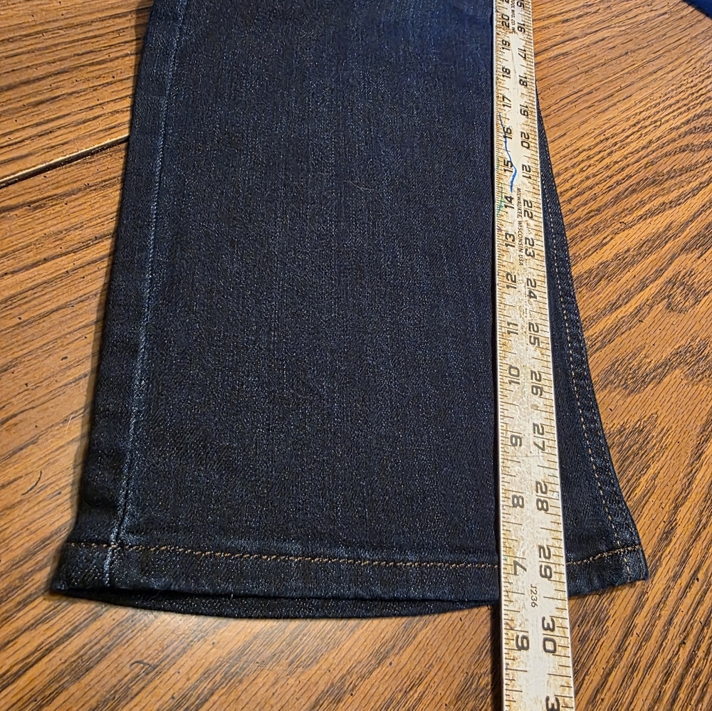 NWT Lee Womens Jeans Straight Leg Denim Blue Regular Fit Mid Rise Dark Wash 22M - Picture 8 of 11